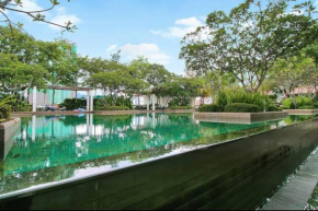 Seaview Property in Straits Quay